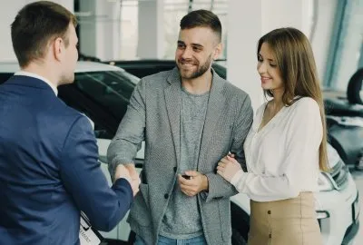 Menggali Customer Journey: Dari Kesadaran Hingga Loyalitas