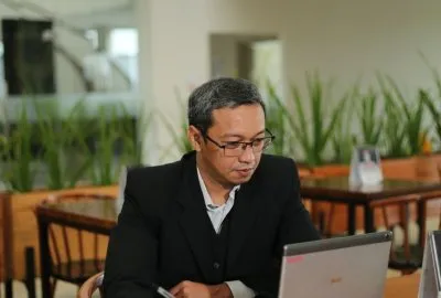 Meningkatkan Fokus Kerja dalam Dunia yang Penuh Gangguan