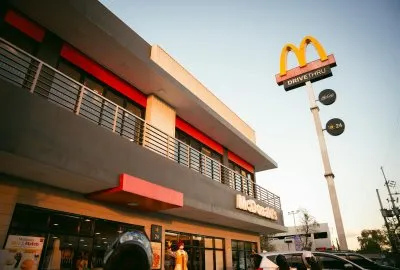 Menyelami Dunia Franchise: Peluang dan Tantangan
