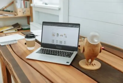 Membuat Website Custom: Solusi Tepat untuk Bisnis Anda