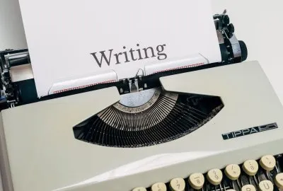 Mengenal Copywriting yang Efektif: Membuat Kata-Kata Bekerja untuk Bisnis Anda