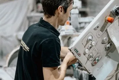 Meningkatkan Produktivitas dengan Automated Tools