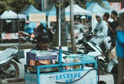 Strategi Bisnis Lokal untuk Meningkatkan Omset
