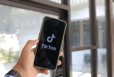 Menggali Potensi Pemasaran Melalui TikTok: Apa yang Perlu Kamu Ketahui