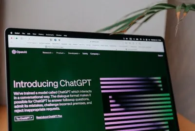 Transformasi Bisnis Melalui Platform Digital: Kenali Peluang dan Tantangannya