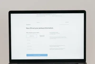 Mengoptimalkan UI/UX Website untuk Keberhasilan Bisnis Digital