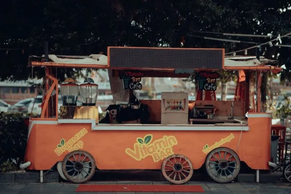 Panduan Lengkap Memulai Bisnis Franchise: Langkah Praktis dan Realita di Lapangan