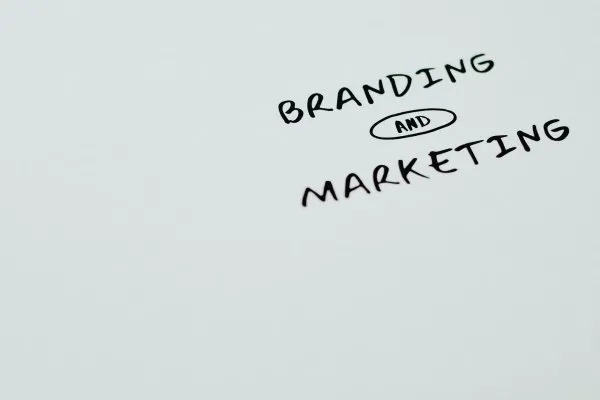 Membangun Branding Digital yang Efektif di Era Modern