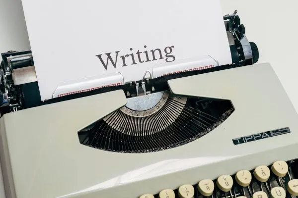 Copywriting: Kunci untuk Menarik Perhatian dan Meningkatkan Konversi