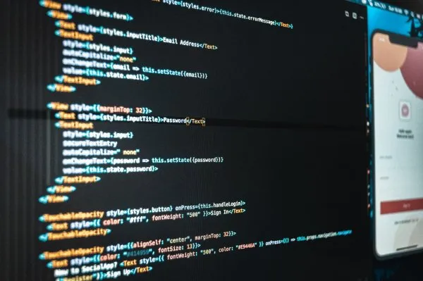Meningkatkan Pengalaman Pengguna Melalui Desain UI/UX Website yang Efektif