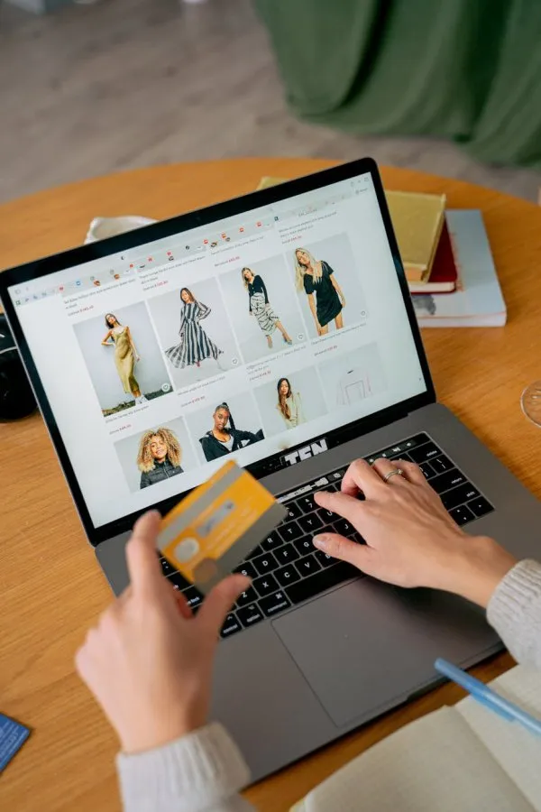 Membangun Bisnis Online yang Sukses: Panduan Praktis
