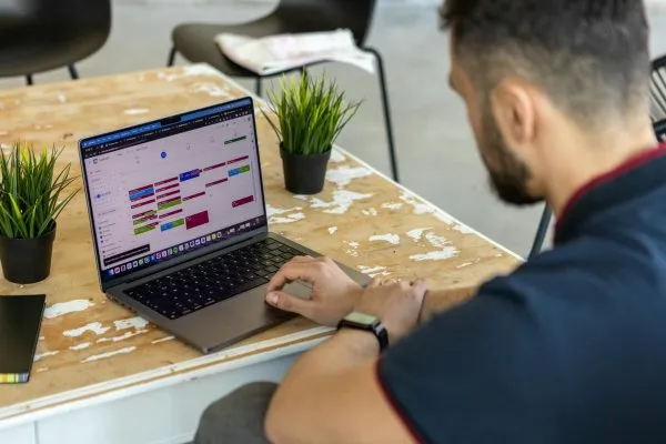 Mengoptimalkan Produktivitas dengan Notion: Solusi Praktis untuk Manajemen Waktu