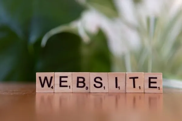 Strategi Optimasi Website: Meningkatkan Kinerja dan Visibilitas