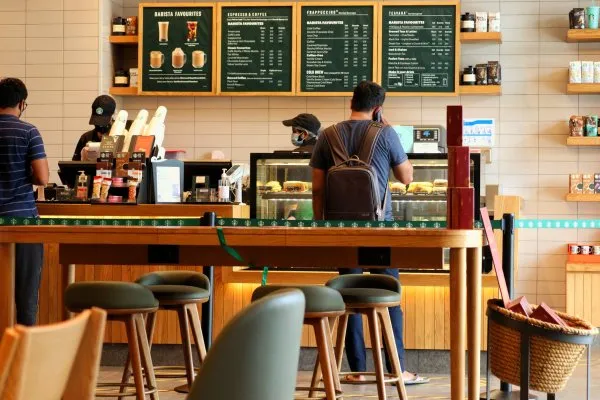 Franchise: Peluang Bisnis atau Pemberi Utang?