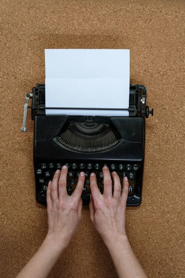 Menggali Seni Copywriting Untuk Meningkatkan Penjualan