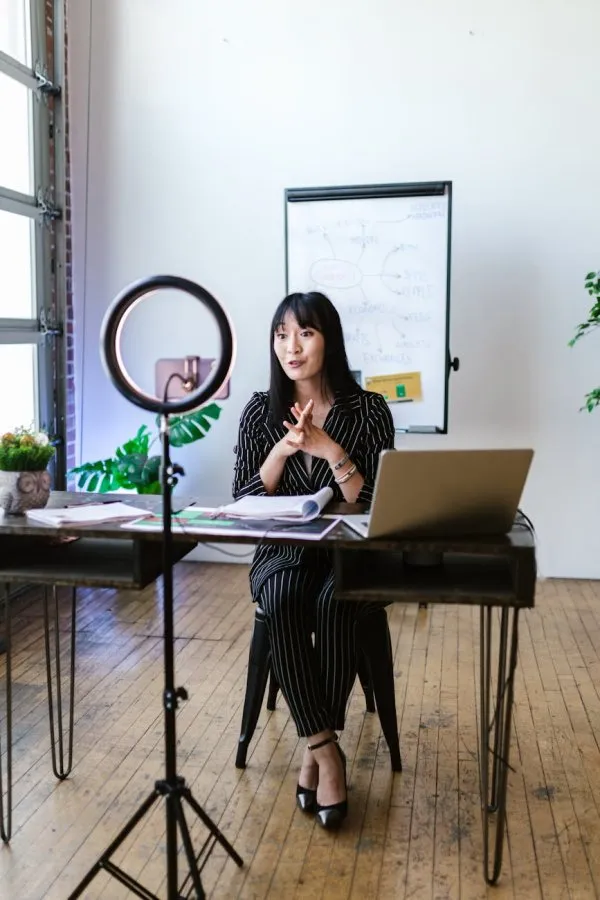 Menguasai Seni Personal Branding: Kunci Sukses di Era Digital