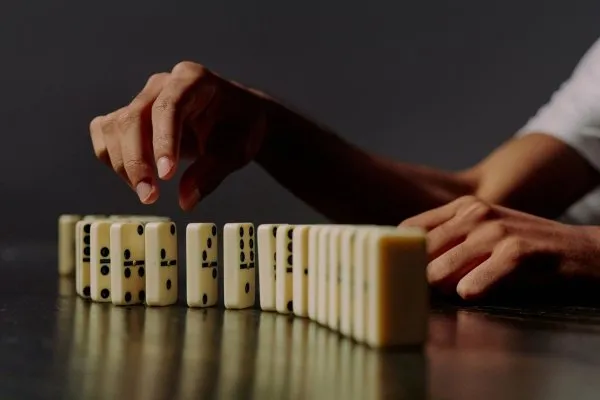 Viral Marketing: Strategi Cuan dengan Efek Domino