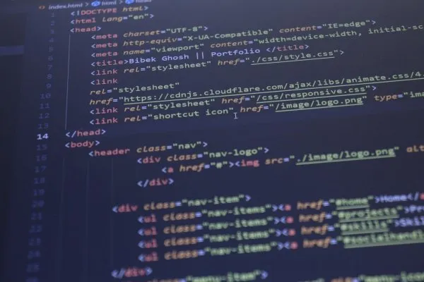 Mengoptimalkan Bisnis Anda dengan Web Aplikasi